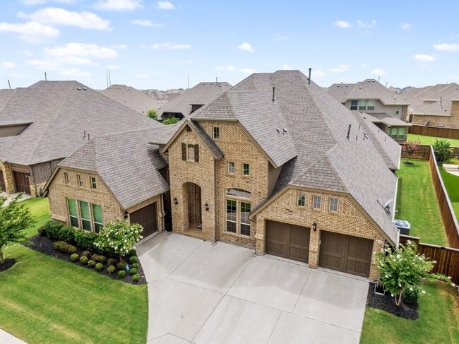 Building Photo - 12883 Possum Kingdom Dr