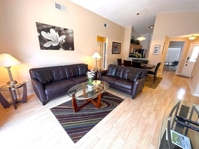 Building Photo - 1652 Oak Hill Trail Unit ID1271270P