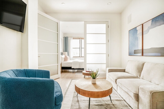 Photo - 317w E 14th St Unit SI ID1062736P