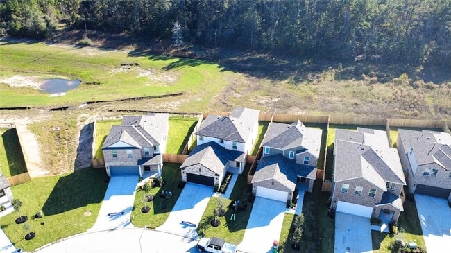 Photo - 247 Forest W St