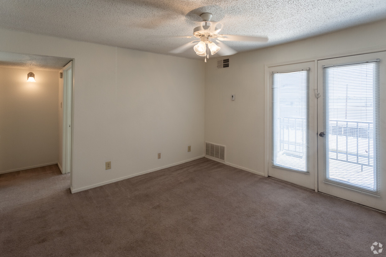 Floor Plan - Cozy Cottage