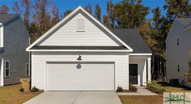 Building Photo - 105 Creekside Blvd