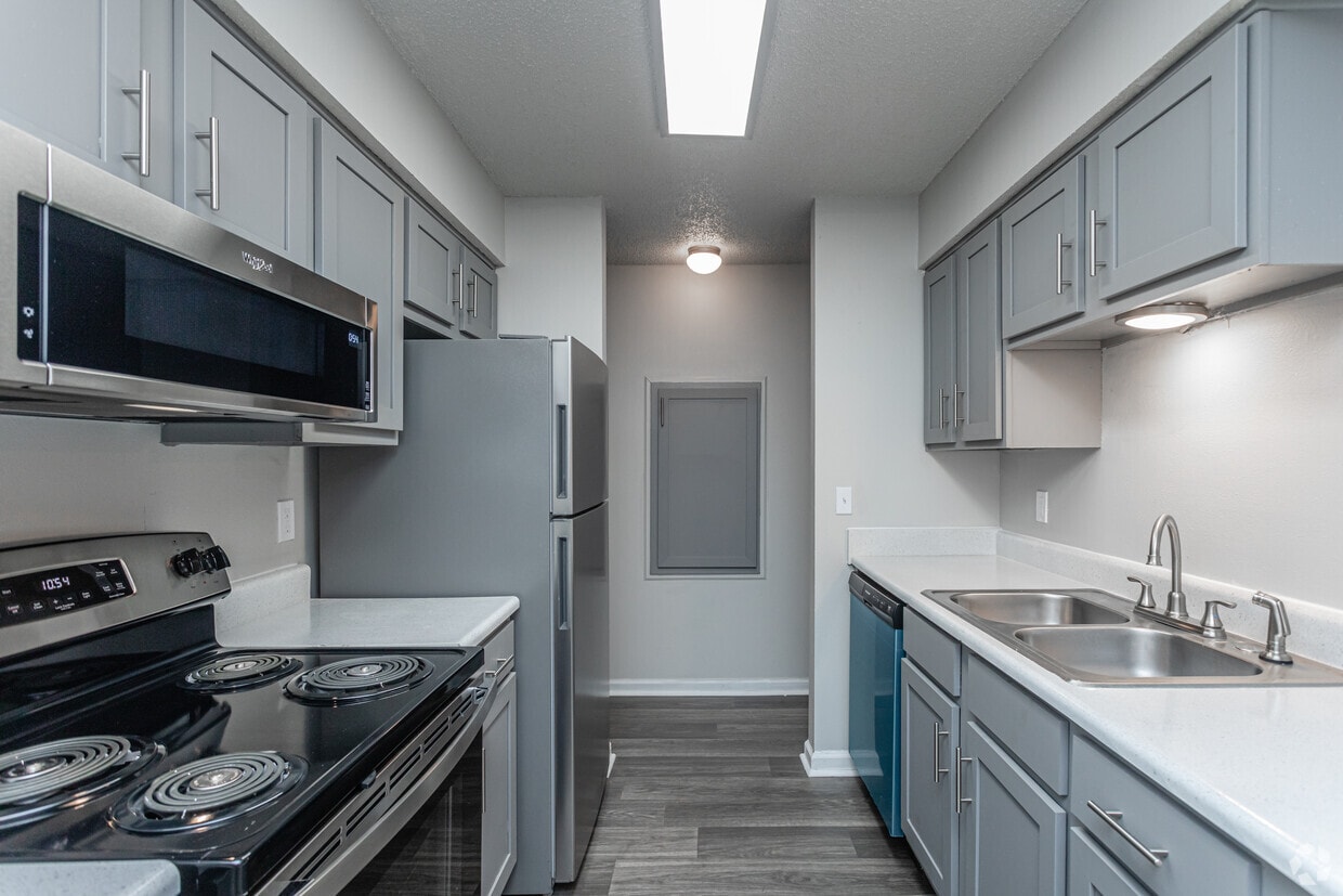 Floor Plan - 3 Bed, 2 Bath