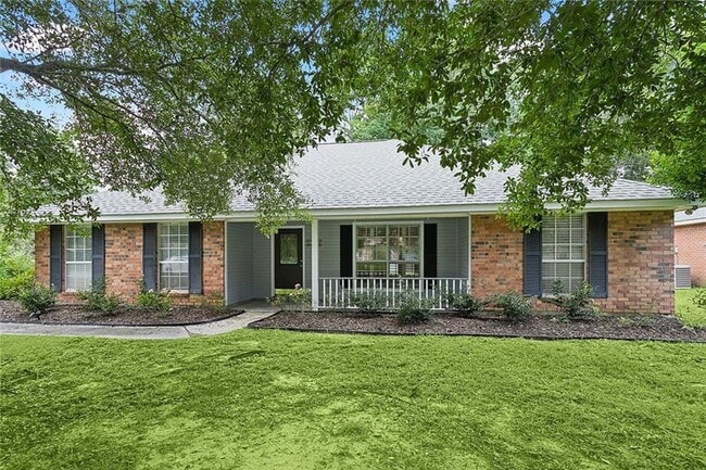 Photo - 658 Pierce Dr