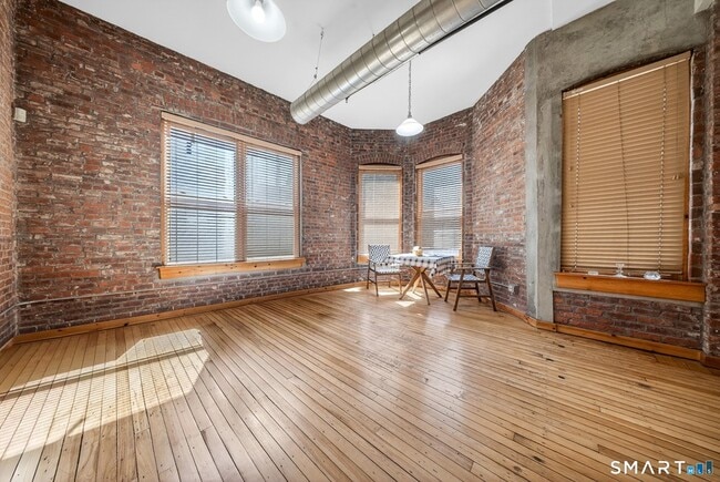 Photo - 325 Lafayette St Unit 1103