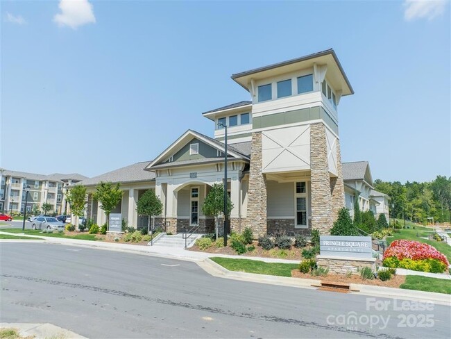 Building Photo - 15155 Ollie Dr Unit Fairmount