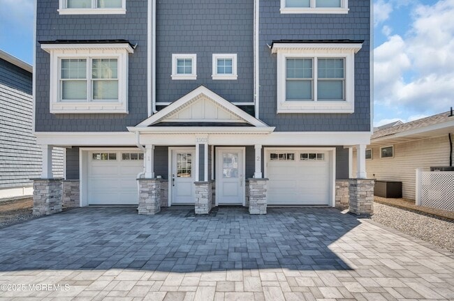 Photo - 1503 Grand Central Ave