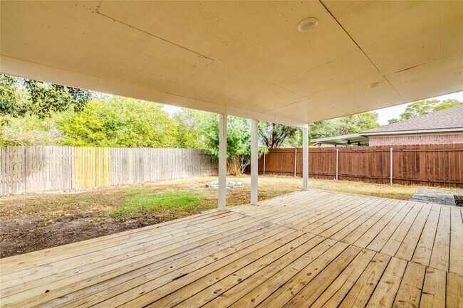 Photo - 1106 Hughmont Dr