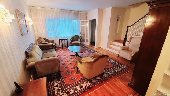 Photo - 105-39 65th Rd