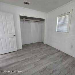 Photo - 632 Capital Ave