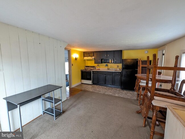 Photo - 115 Chambersburg St