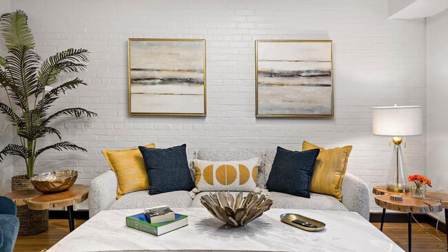 Photo - 3590 Water St NW Unit SI ID1473409P