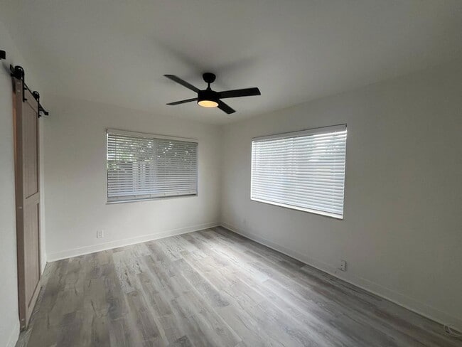 Photo - 1712 Fletcher St Unit 5