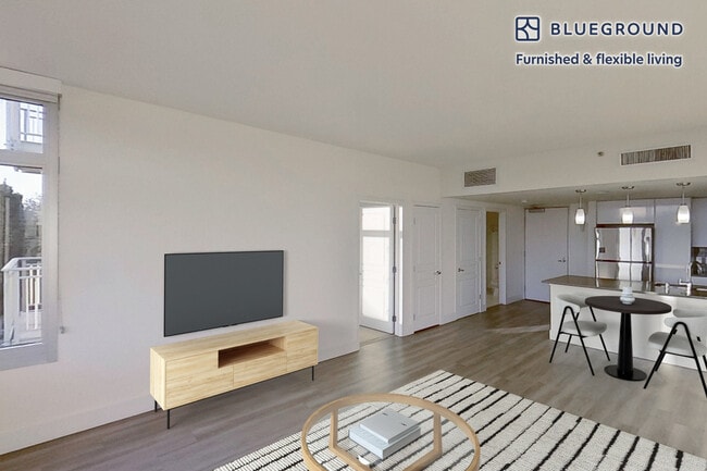 Photo - 2400 W El Camino Real Unit FL8-ID10192A