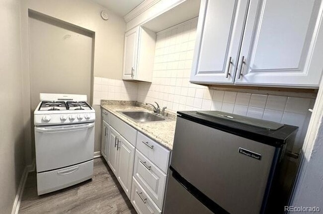 Photo - 3700 S Lincoln St Unit 6