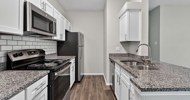 Photo - The Versailles Apartments