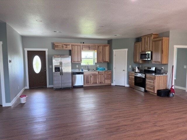 Photo - 589 CR-35500