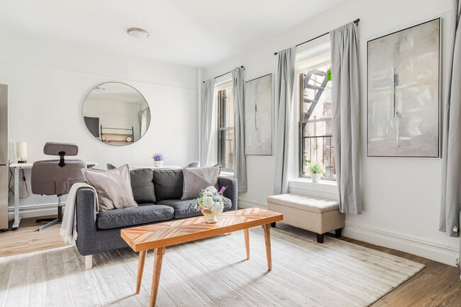 Building Photo - 177 Waverly Pl Unit SI FL3-ID1075286P