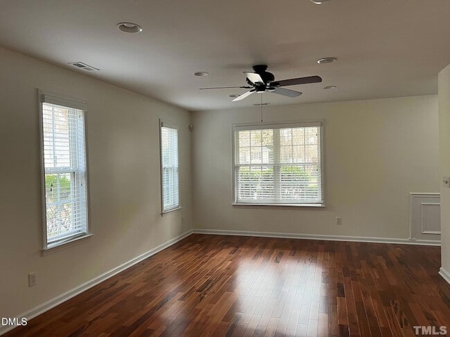 Photo - 109 Cranwell Ct