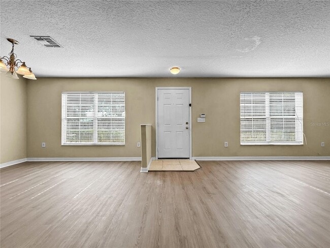 Photo - 5403 Quarry Rock Rd