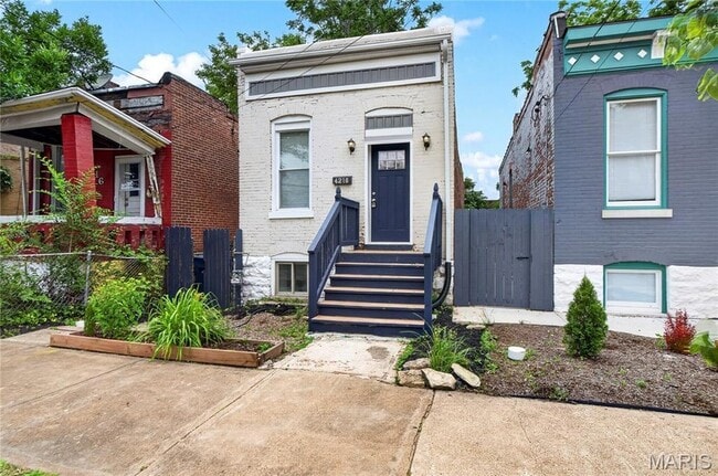 Building Photo - 4218 Vista Ave