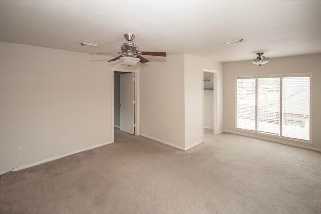 Photo - 1610 Wheeler Ave Unit 2