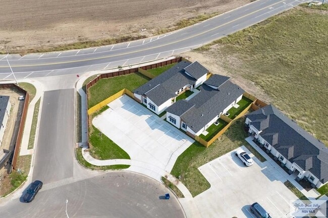 Photo - 3508 Hidalgo Cir