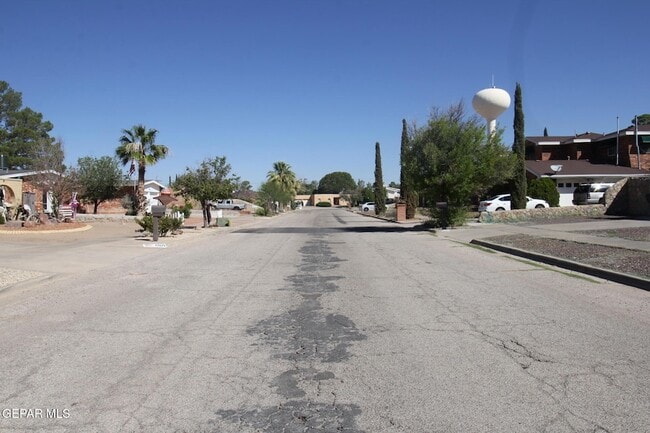 Photo - 19014 Armington Dr