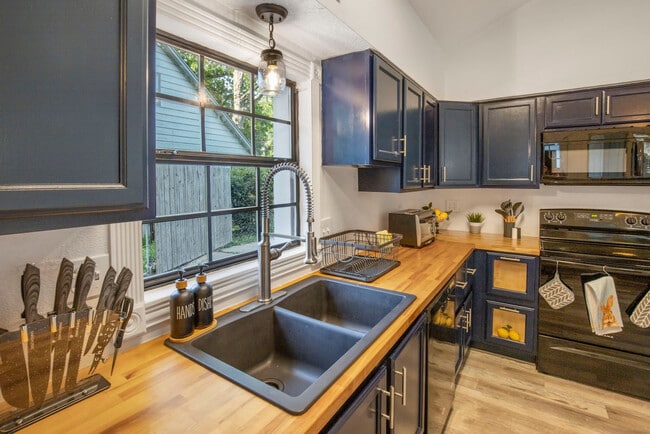 Photo - 206 St Cloud Dr Unit SI FL2-ID1472546P