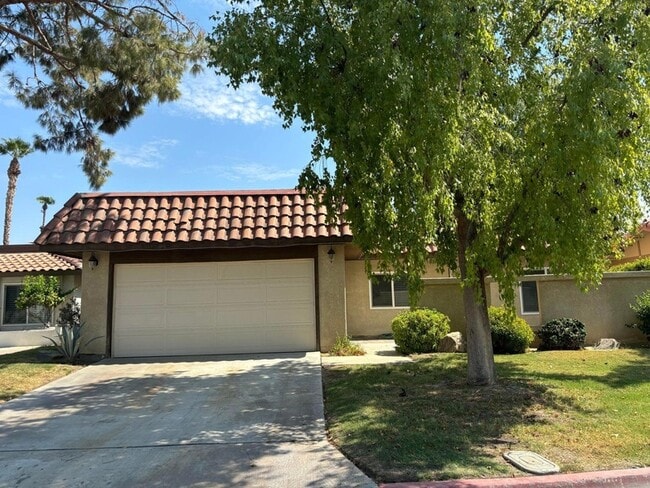 Building Photo - 75325 Pino Dr