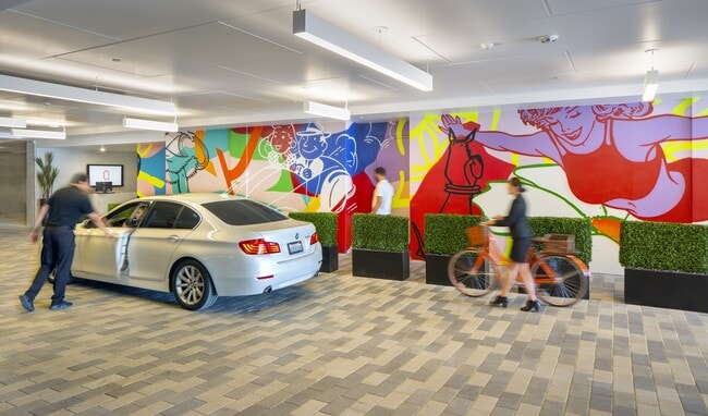 Photo - The Q Topanga