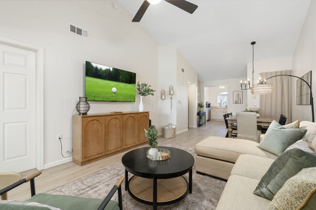 Building Photo - 10401 N 52nd St Unit ID1309646P