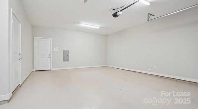 Photo - 4010 Waiting St Unit C3