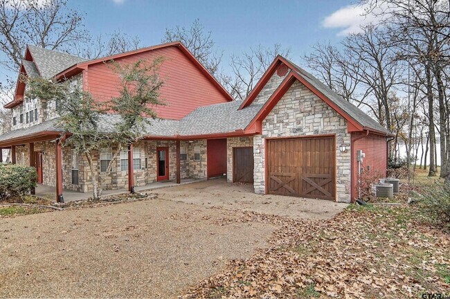Photo - 643 Private Rd 7330