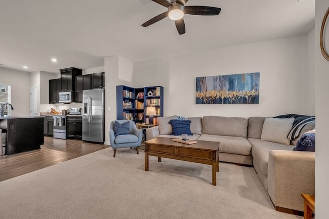 Photo - 420 Park Ave Unit 42