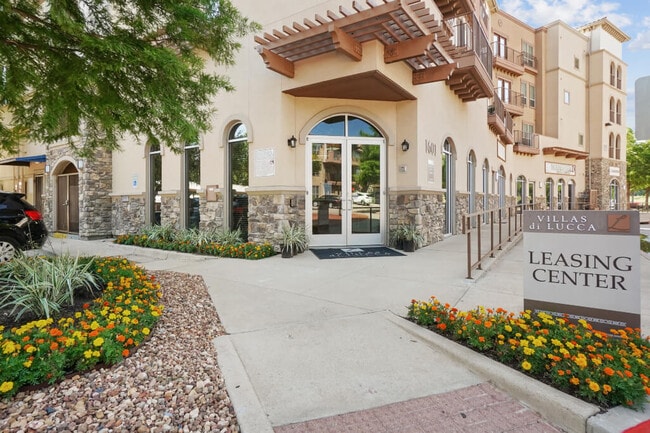 Building Photo - Villas di Lucca