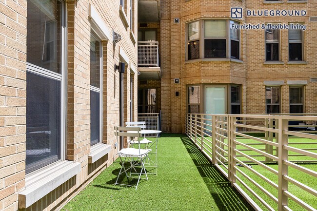 Photo - 1301 U St NW Unit FL2-ID676