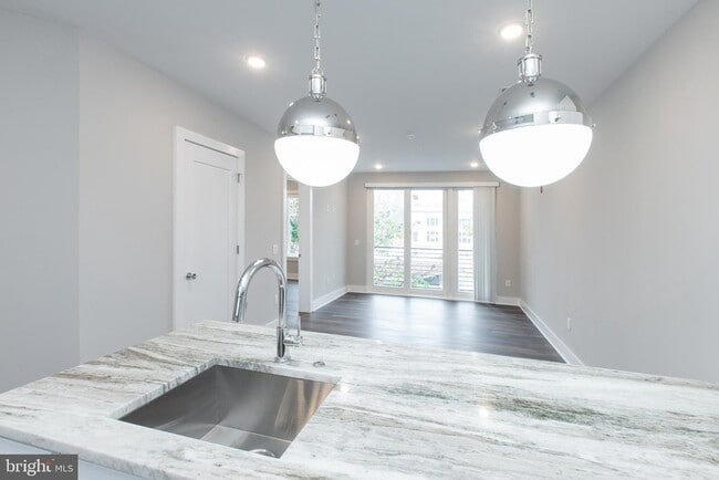 Photo - 45 W Haines St Unit 303