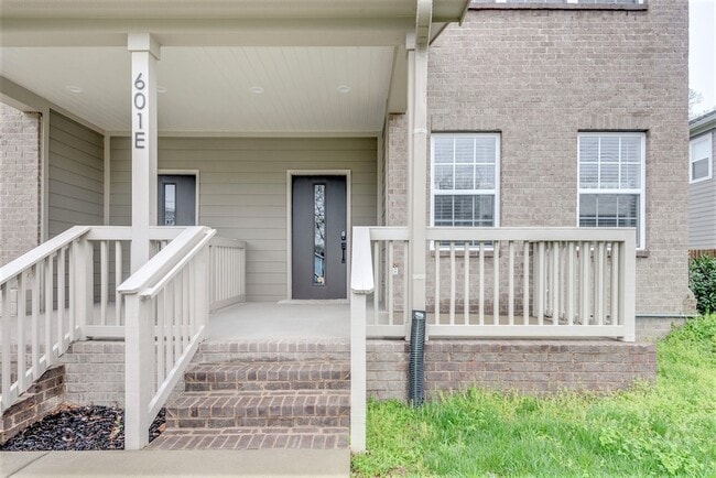 Photo - 601 Ries Ave Unit E