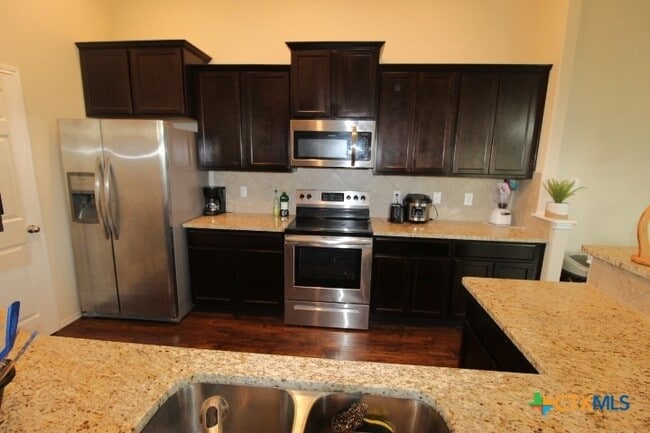 Photo - 1406 Lubbock Dr