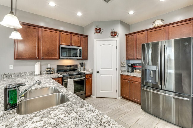 Photo - 12281 Pegasus Rd Unit SI ID1385755P