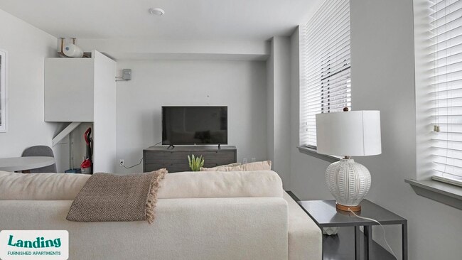 Photo - 2308 4th Ave N Unit 611.1406065