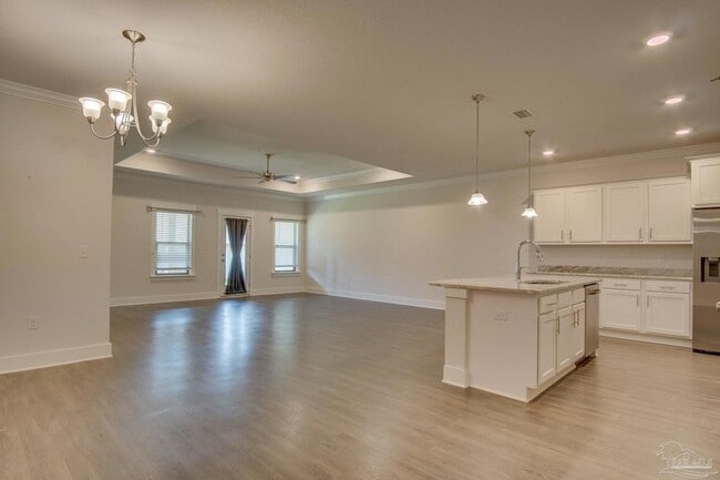 Photo - 713 Brambling Ct