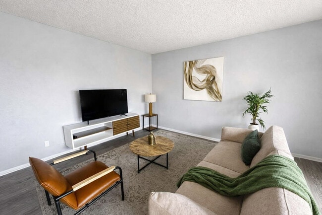 Photo - 505 N Rock Rd Unit SI ID1534947P