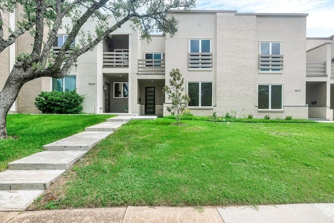 Building Photo - 9471 Timberleaf Dr
