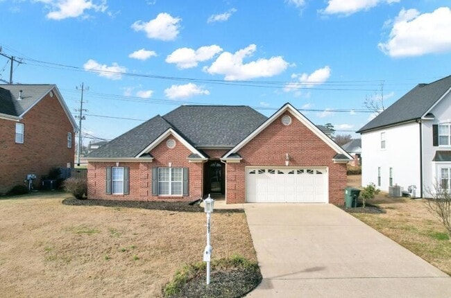 Building Photo - 1907 Igou Pl Dr