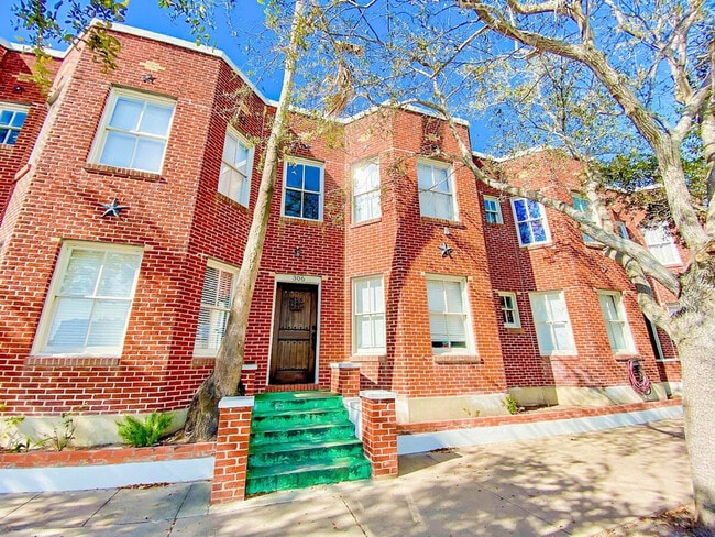 Photo - 304 Power St Unit ID1268423P