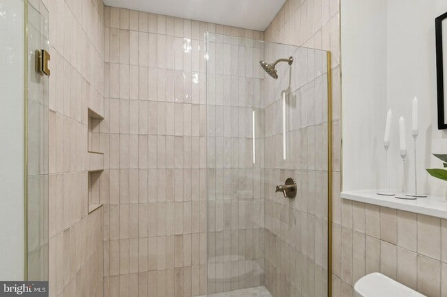 Photo - 30 W Allens Ln Unit 203