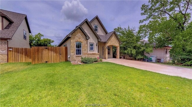 Photo - 111 Southland St