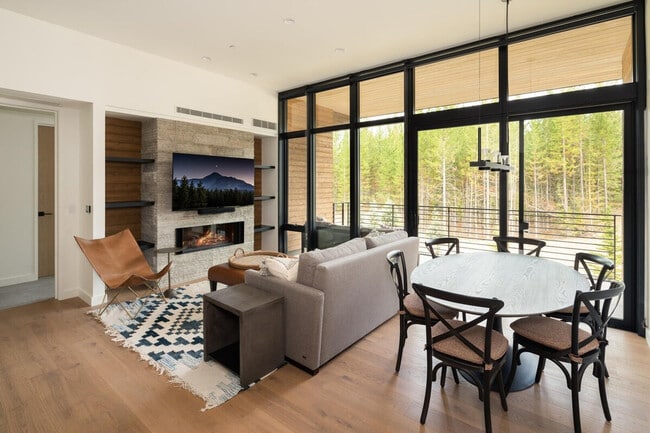 Photo - 4 Boathouse Way Unit ID1255720P